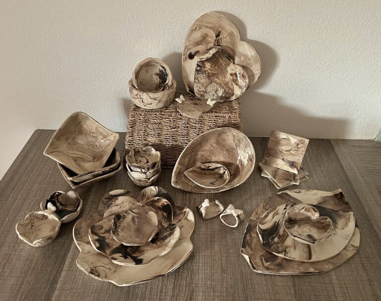 Collection art de la table en terre mêlée par Ganaelle